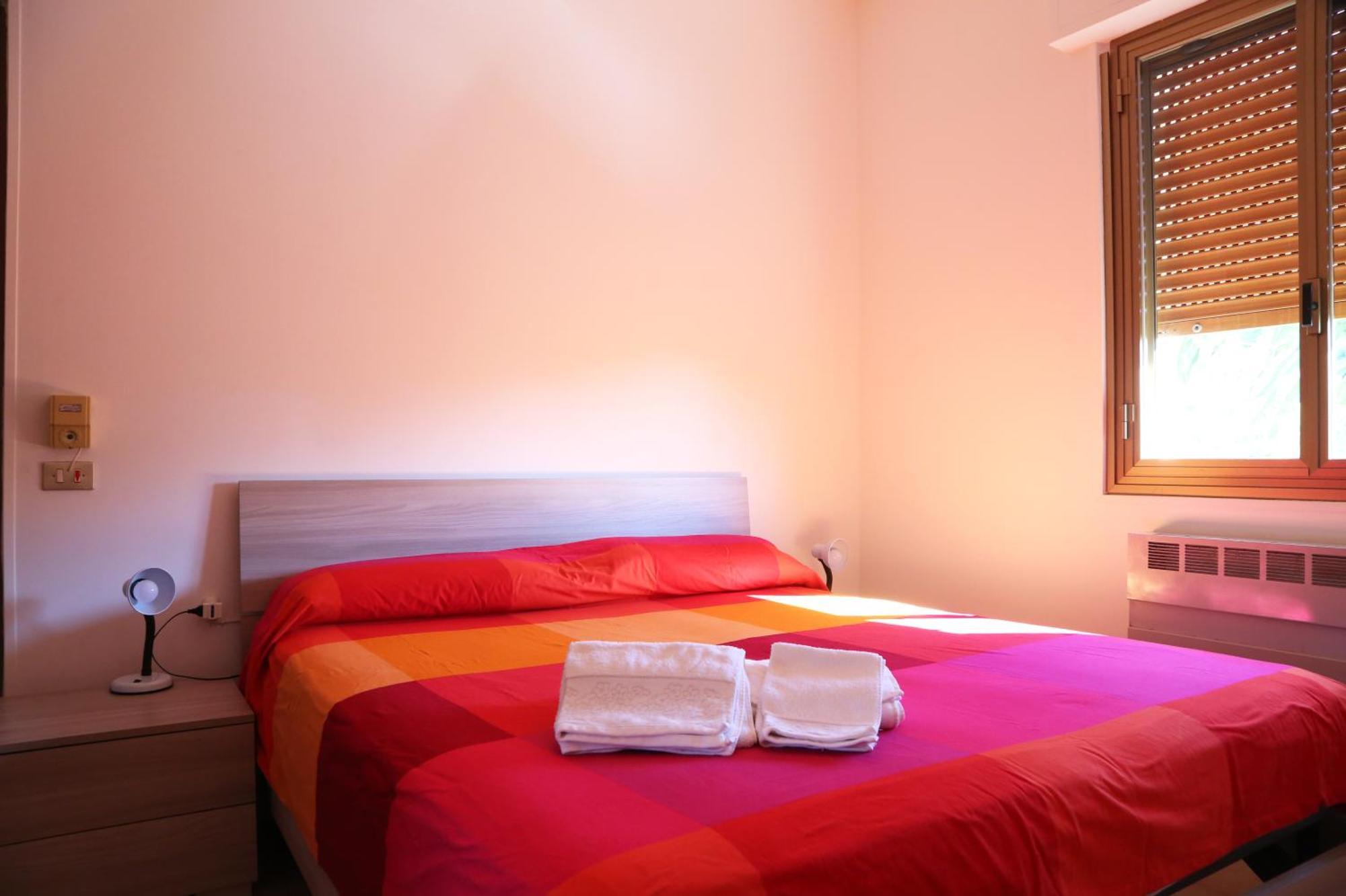 Surra Mediterranean Apartments Шикли Екстериор снимка